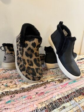 Leopard Faux-Fur Slip-On Sneakers - Tan & Black (2 pairs included)